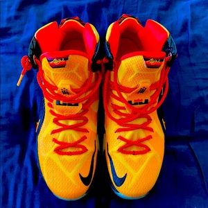 Lebron 12